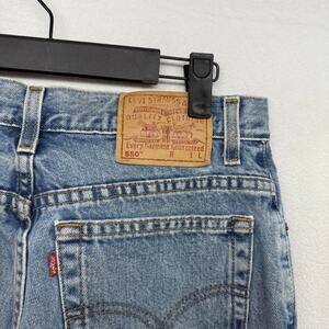 Vintage Levis Jeans Women's 12 Fits 30x33 Relaxed Tapered 550 Light Wash y2k